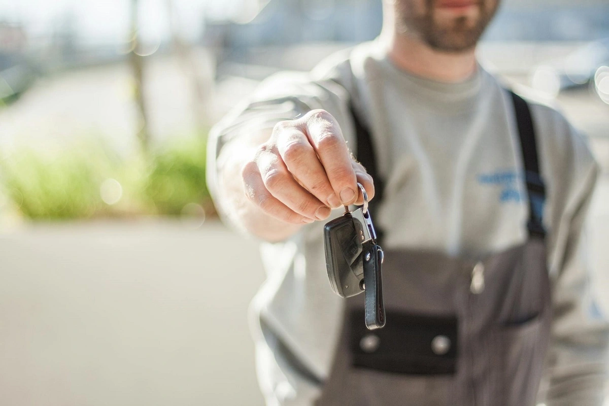 Renting Car Pros And Cons